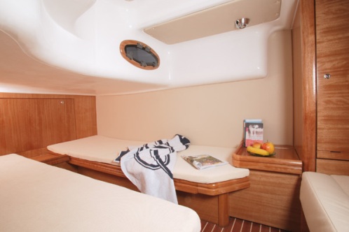 33 Sport - BAVARIA YACHT AB