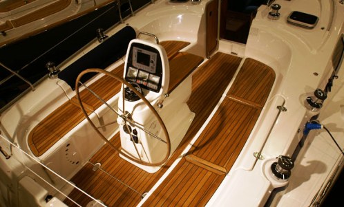 38 Cruiser - BAVARIA YACHT AB